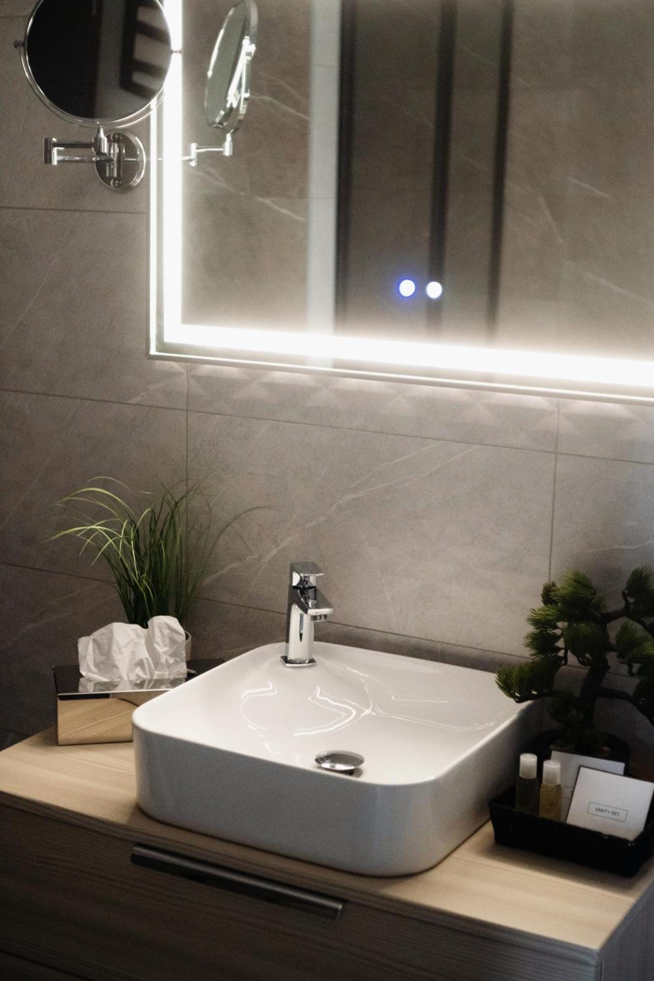 Riva Boutique Hotel Szeged Buitenkant foto