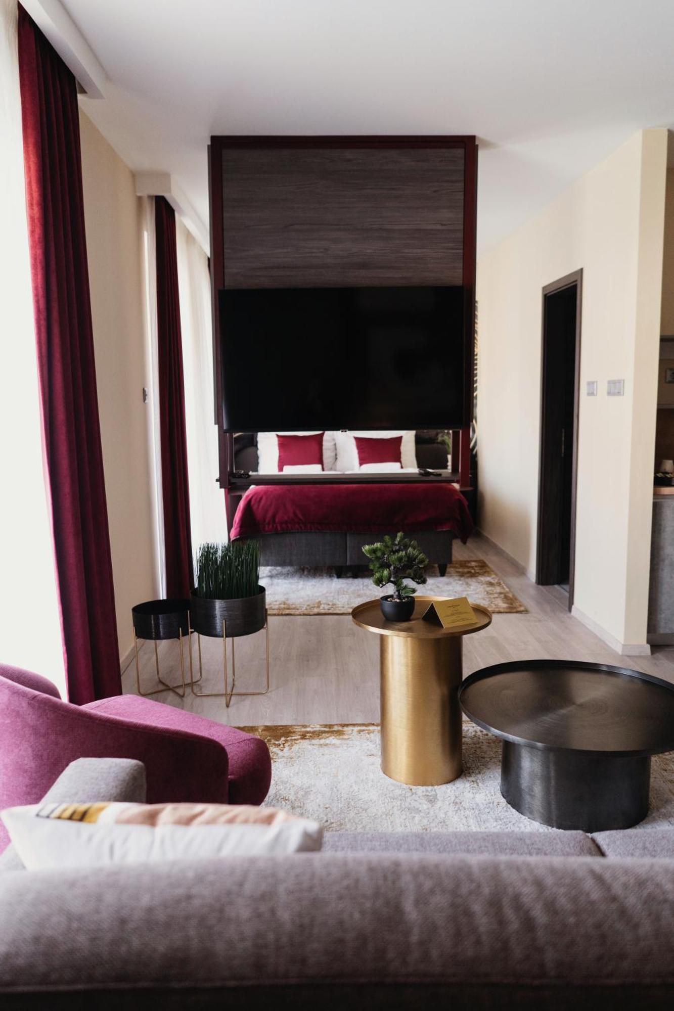 Riva Boutique Hotel Szeged Buitenkant foto